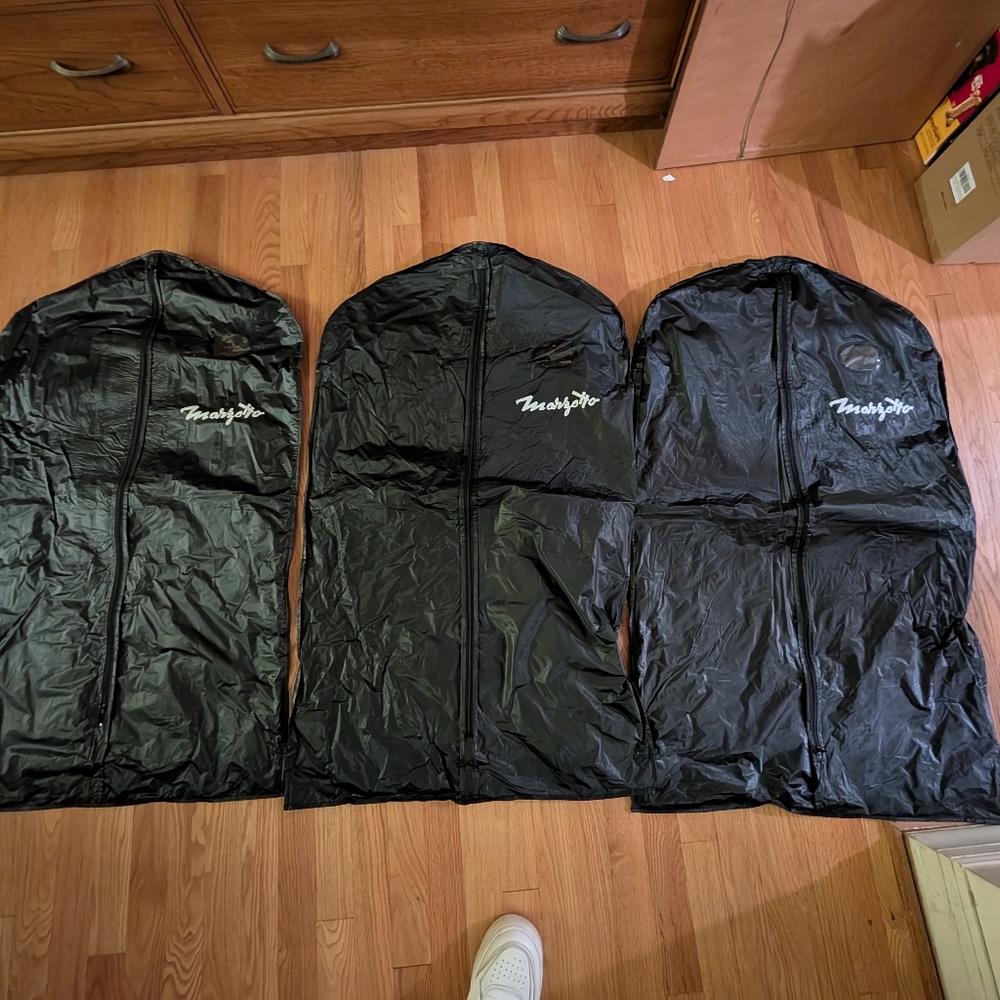 Set of Dress Bags